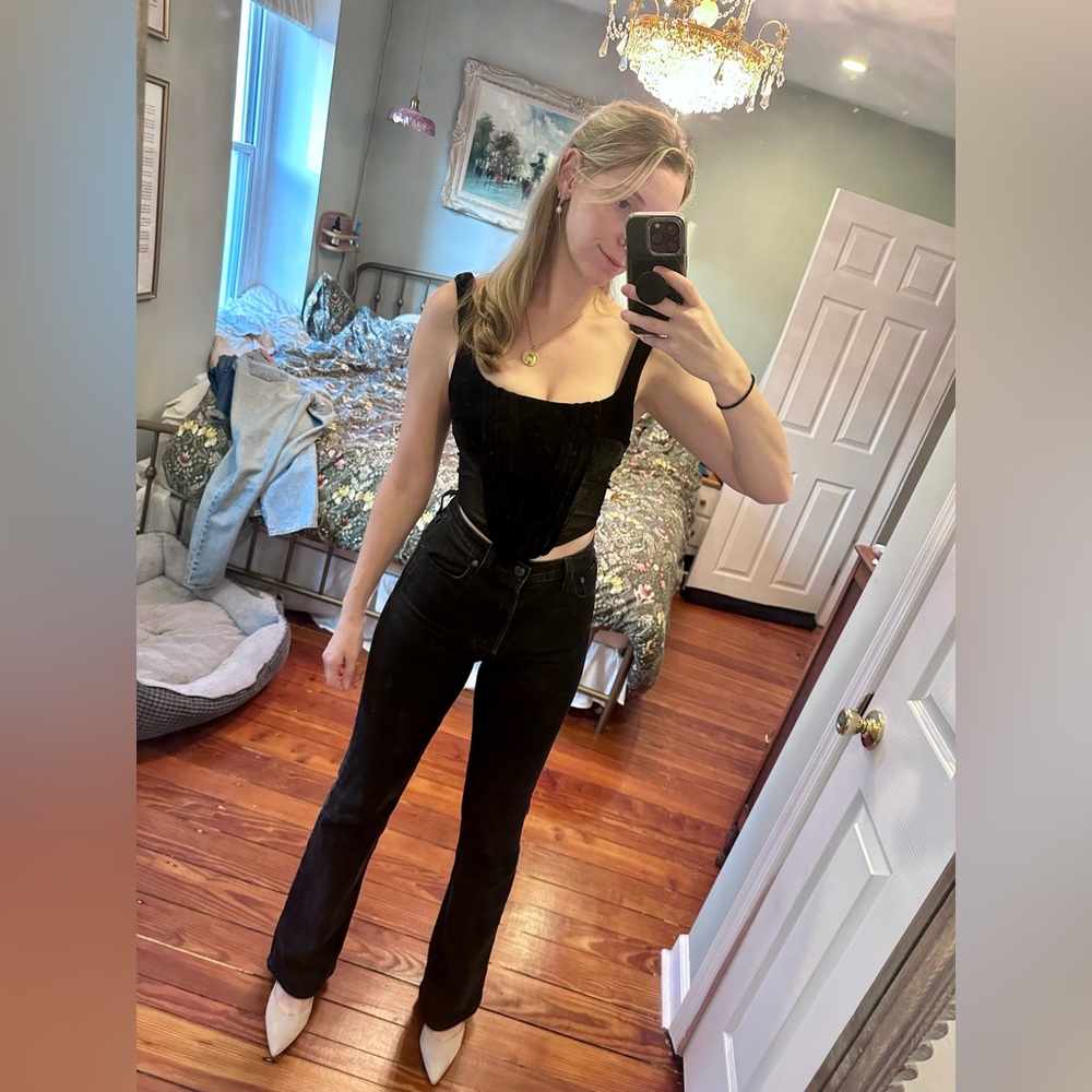 Levi’s ribcage bootcut black jeans size 26